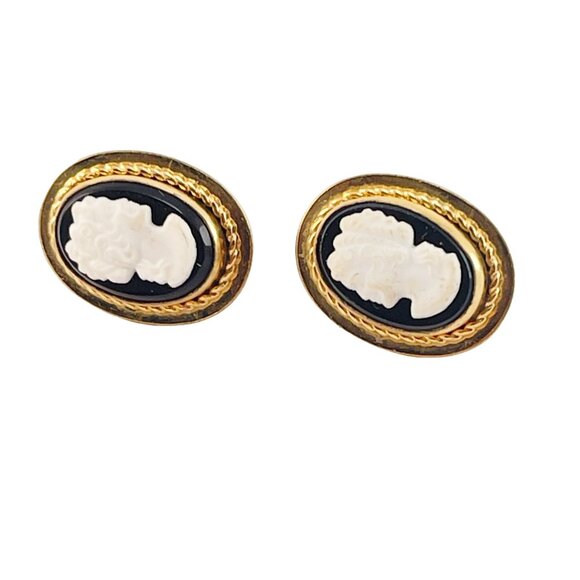 Van Dell Vintage Gold Filled Cameo Hand Carved Screw Back Earrings - Picture 2 of 6